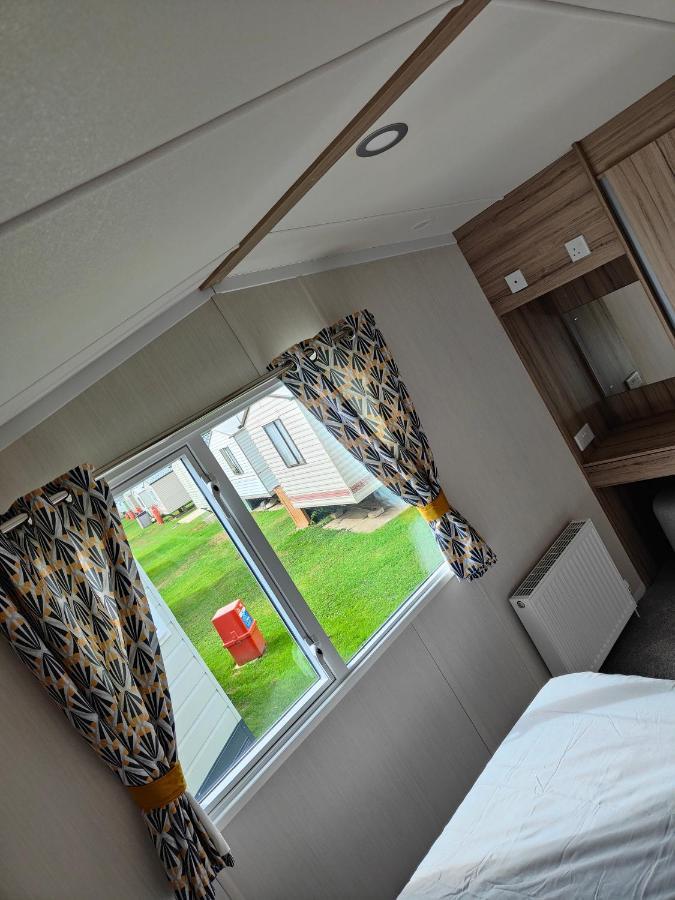 J6 Static Caravan, Fairway Holiday Park 桑当 外观 照片