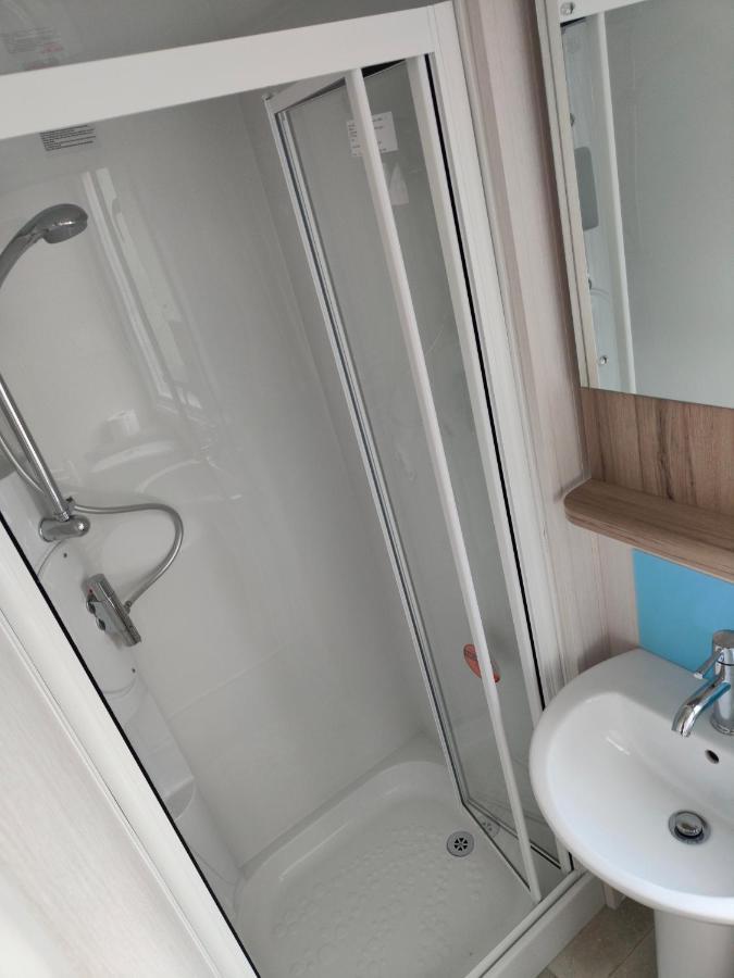 J6 Static Caravan, Fairway Holiday Park 桑当 外观 照片