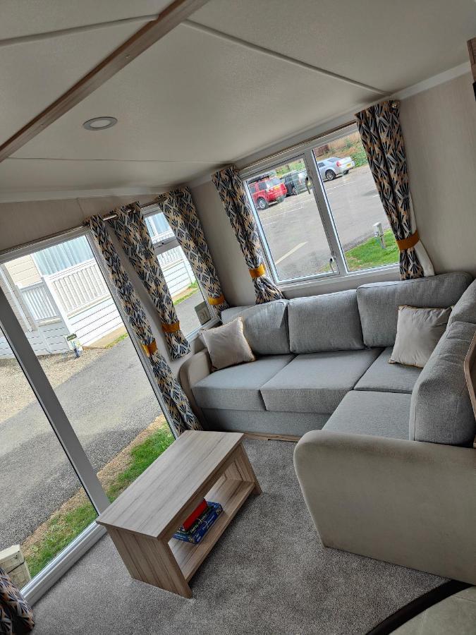 J6 Static Caravan, Fairway Holiday Park 桑当 外观 照片